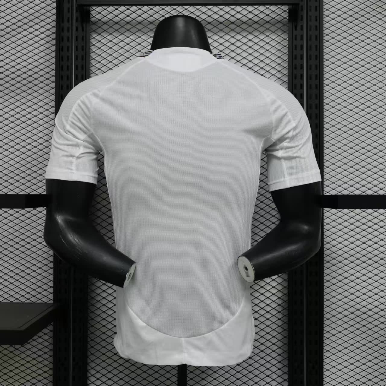 Camisa Aston Villa Fora 2024/25 - Versão Jogador