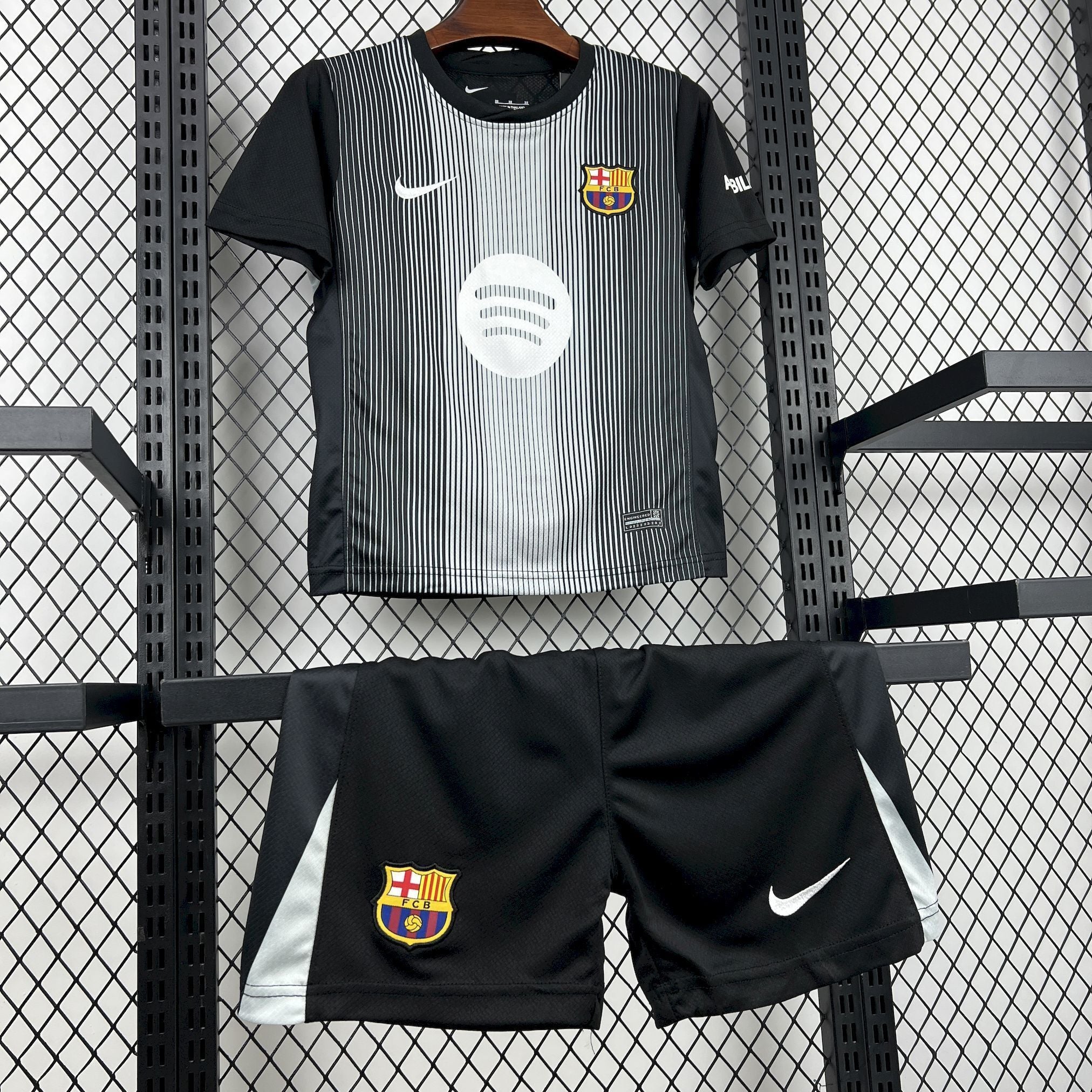 Conjunto Infantil Barcelona 25/26 - Preto