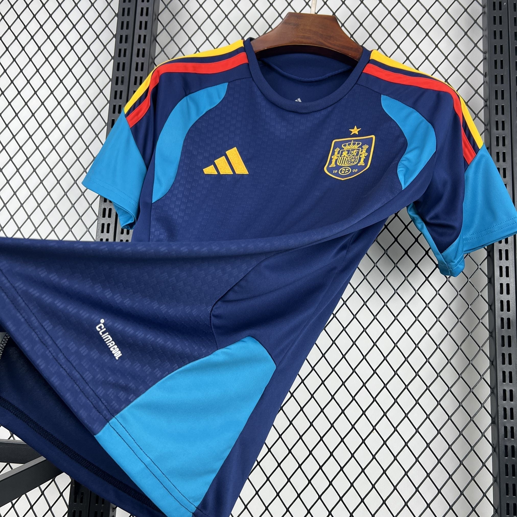Camisa Espanha Pré-jogo 26/27 - Masculina