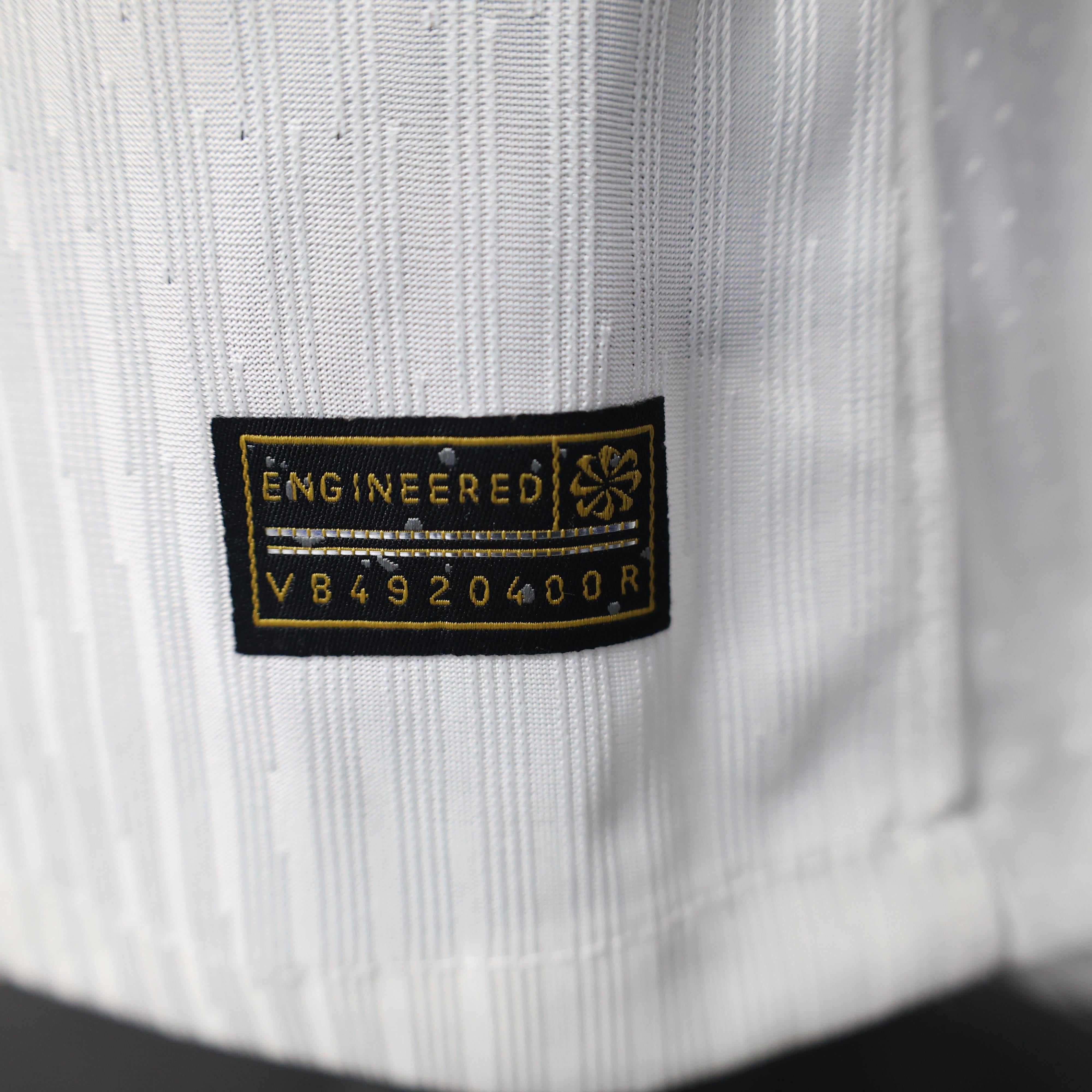 Camisa Chelsea Fora 2025/26 - Versão Jogador Branca
